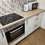 Luna's Mountain House -