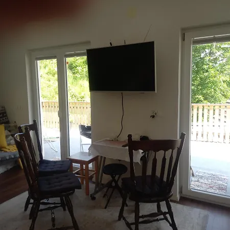 Luna's Mountain House - Apartman Zgornje Jezersko