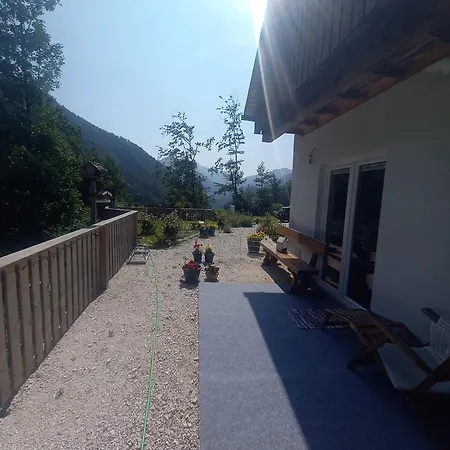 Luna's Mountain House -