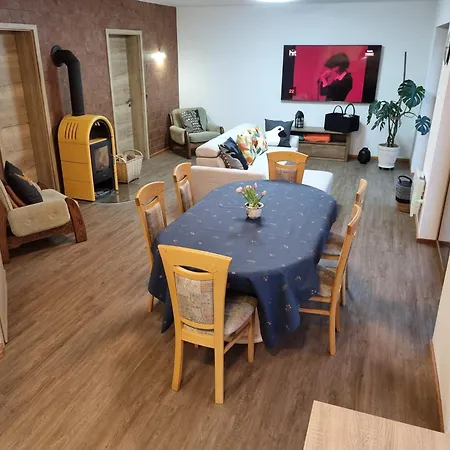 Luna's Mountain House - Zgornje Jezersko