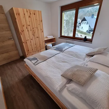 Luna's Mountain House - * زغورنجي جيزرسكو
