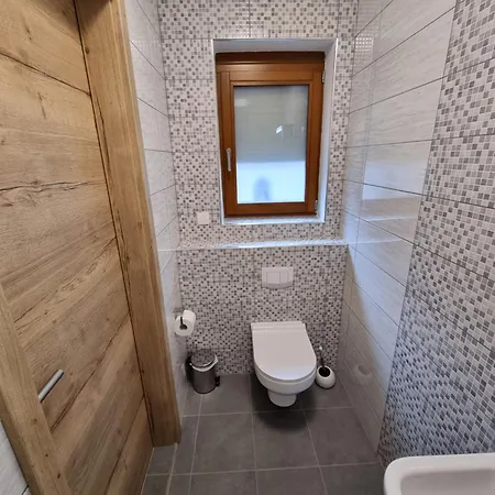 Luna's Mountain House - Apartman