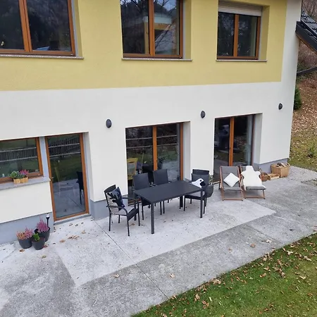 Luna's Mountain House -