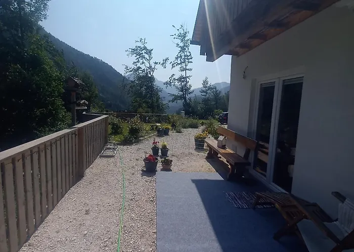 Luna's Mountain House -