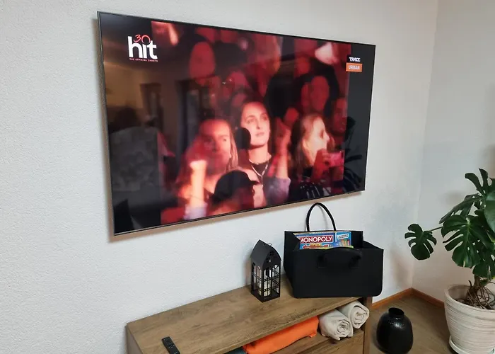 Luna's Mountain House -